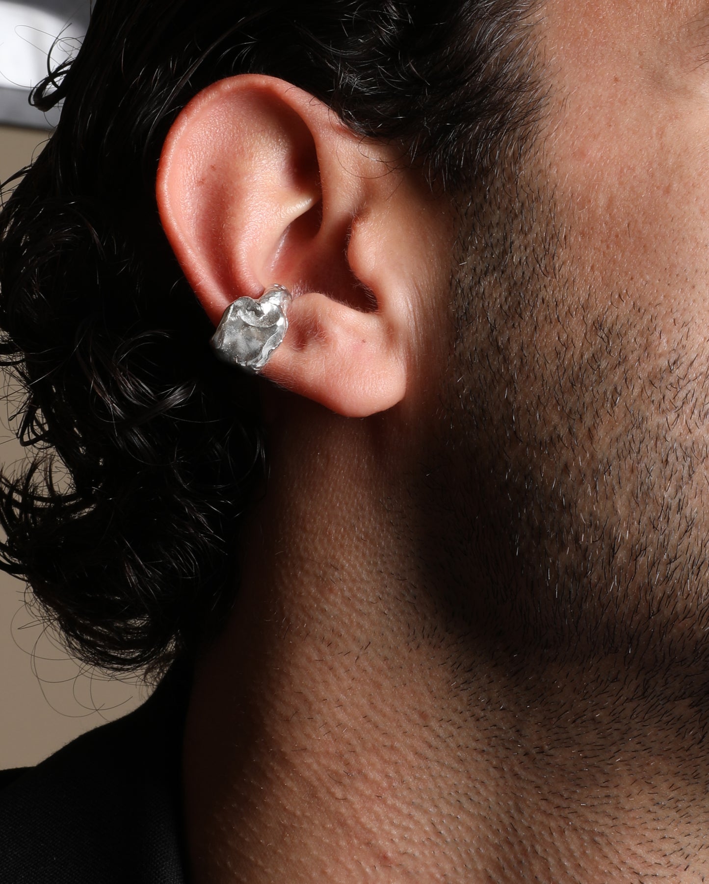 Eos ear cuff