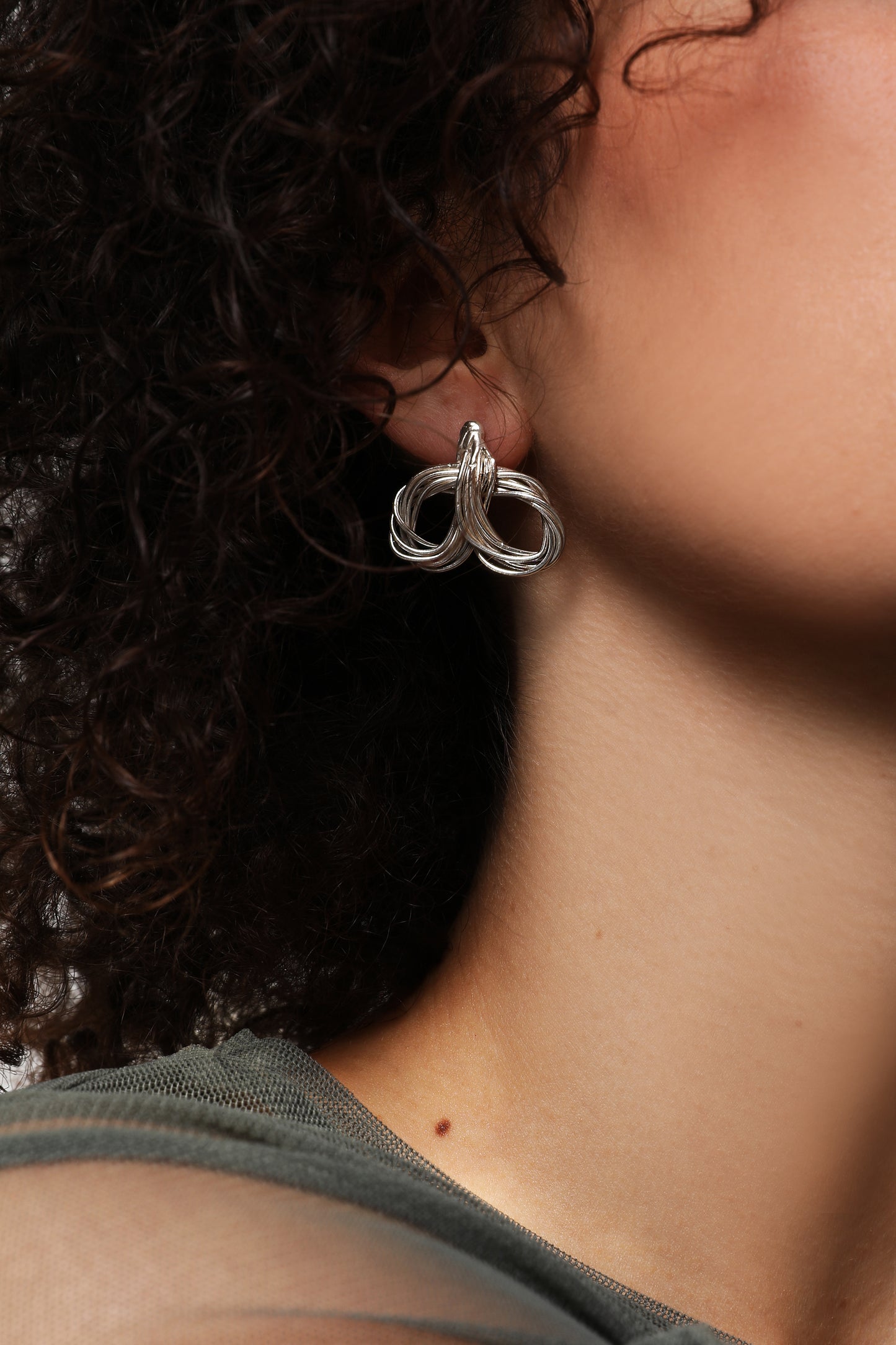 Alyah earrings